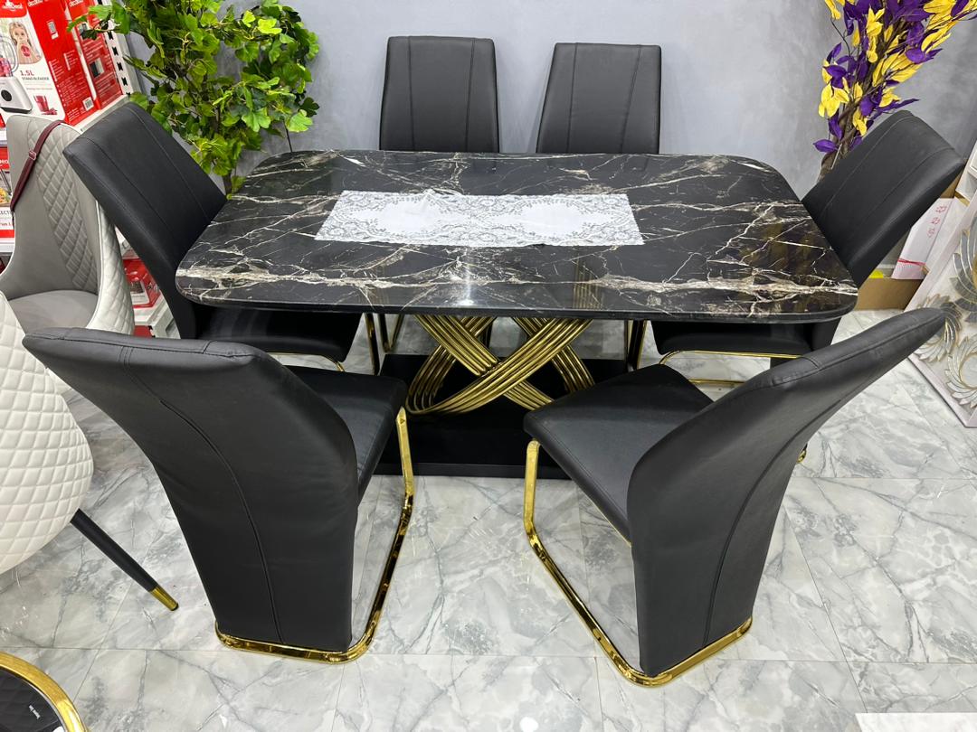 Table a manger marbre 6