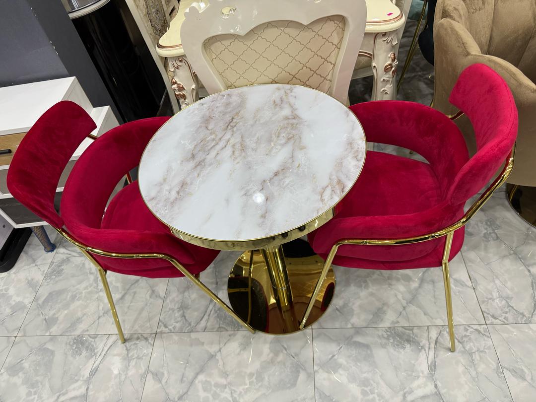 Table tête à tête