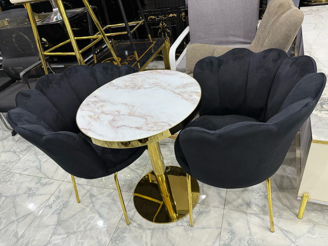 Table tête à tête